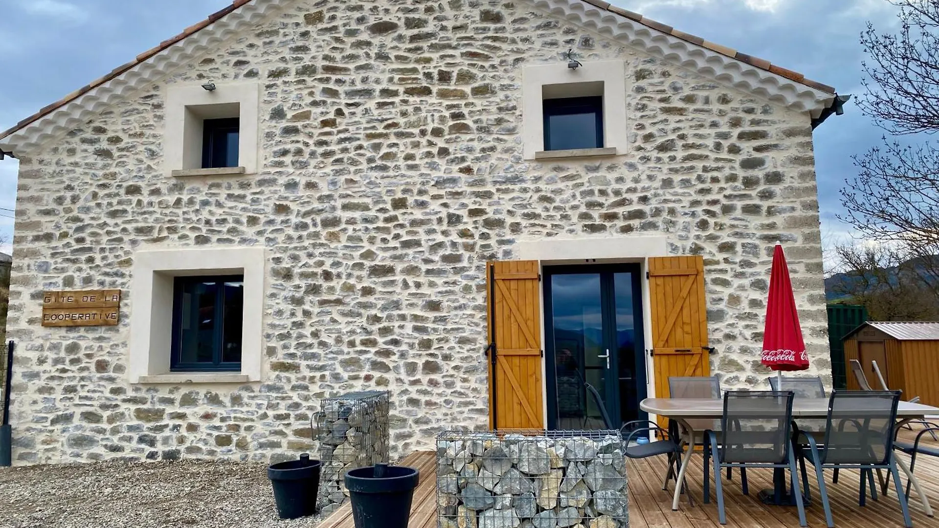 Holiday home La Conciergerie 05 - Gite De La Cooperative - Superbe Maison A L Epine - Wifi - 4 A 6 Personne L'Epine  France
